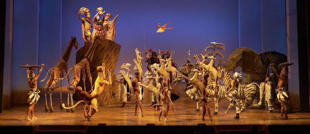 El Ciclo de la Vida en el musical El Rey León en Broadway, Nueva York